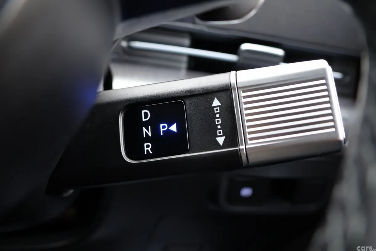 Hyundai KONA MPV, Electric, 2024, Silver