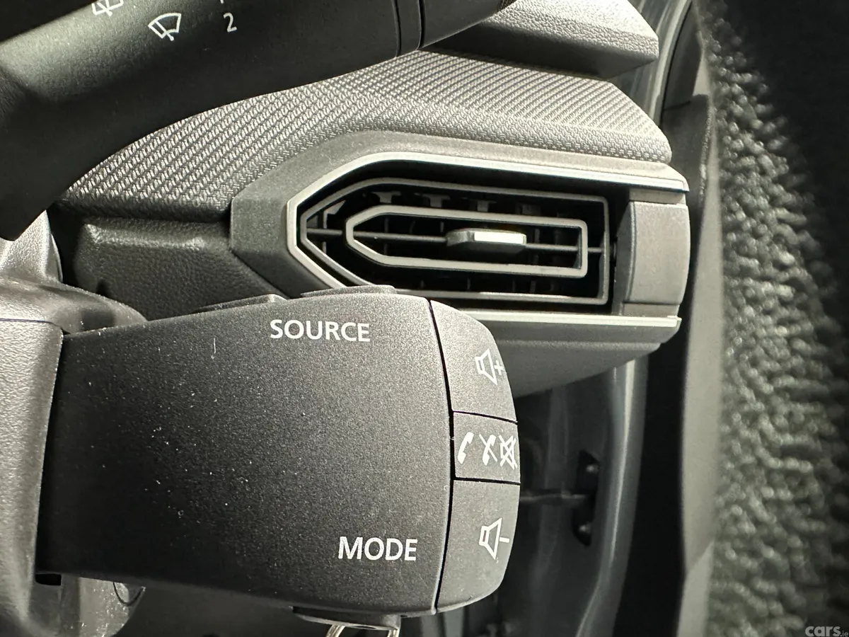 Dacia Sandero Hatchback, Petrol, 2024, Grey