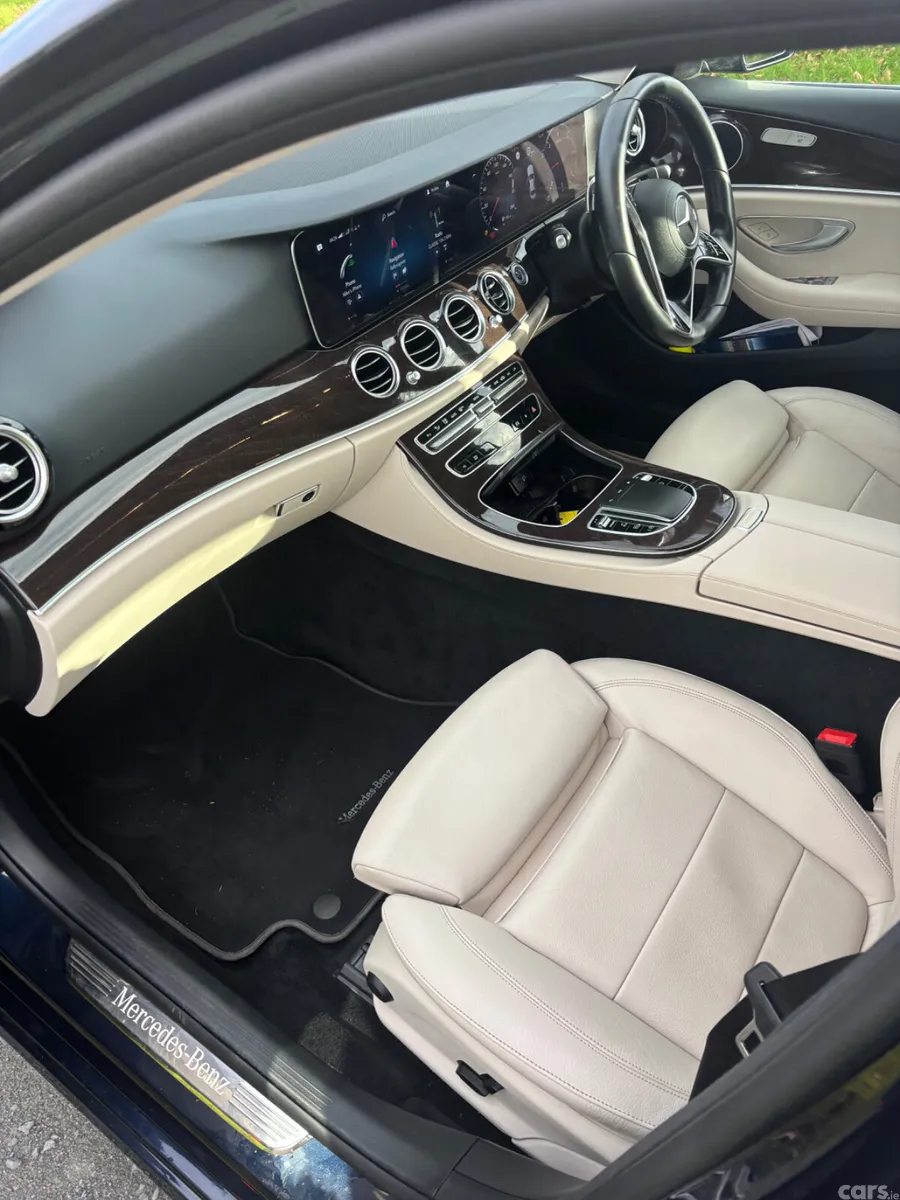 Mercedes-Benz E-Class Saloon, Diesel, 2022, Blue