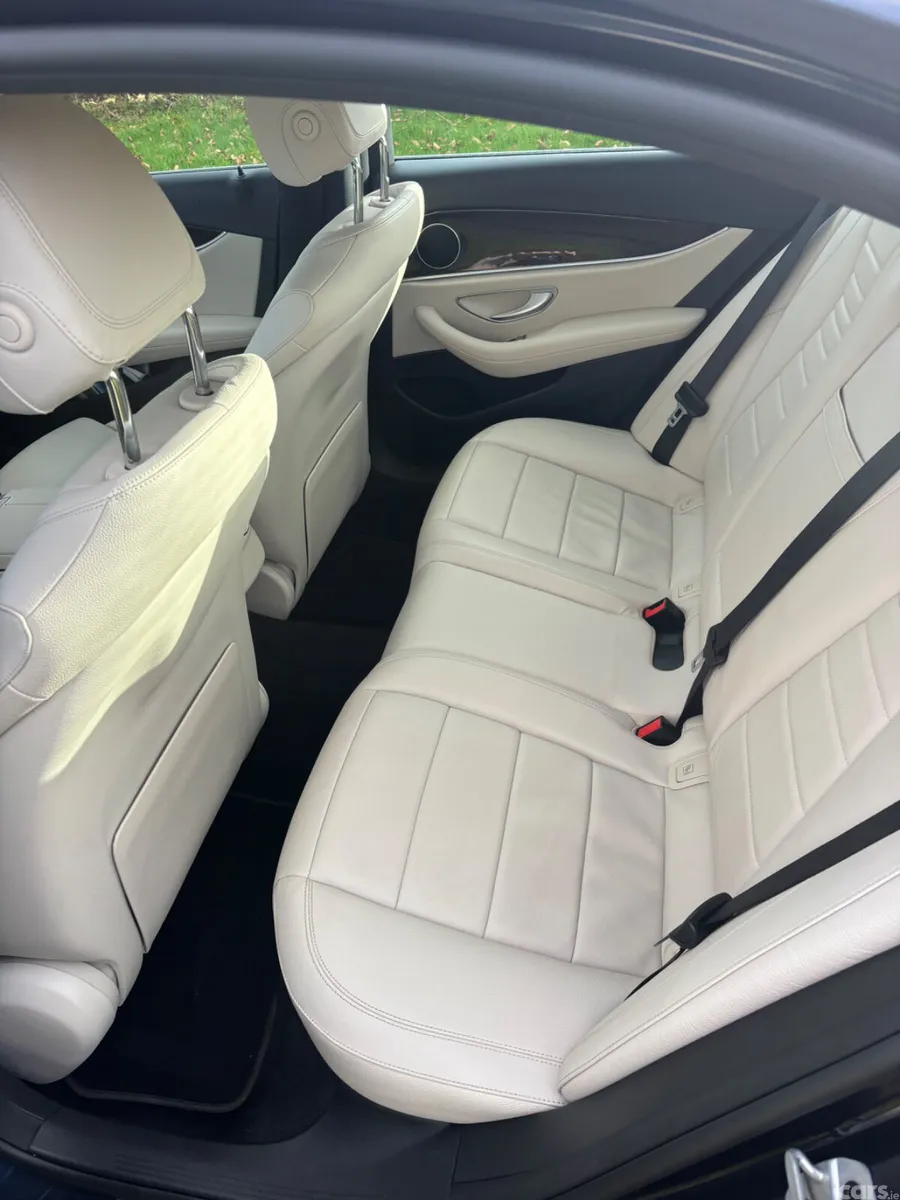 Mercedes-Benz E-Class Saloon, Diesel, 2022, Blue