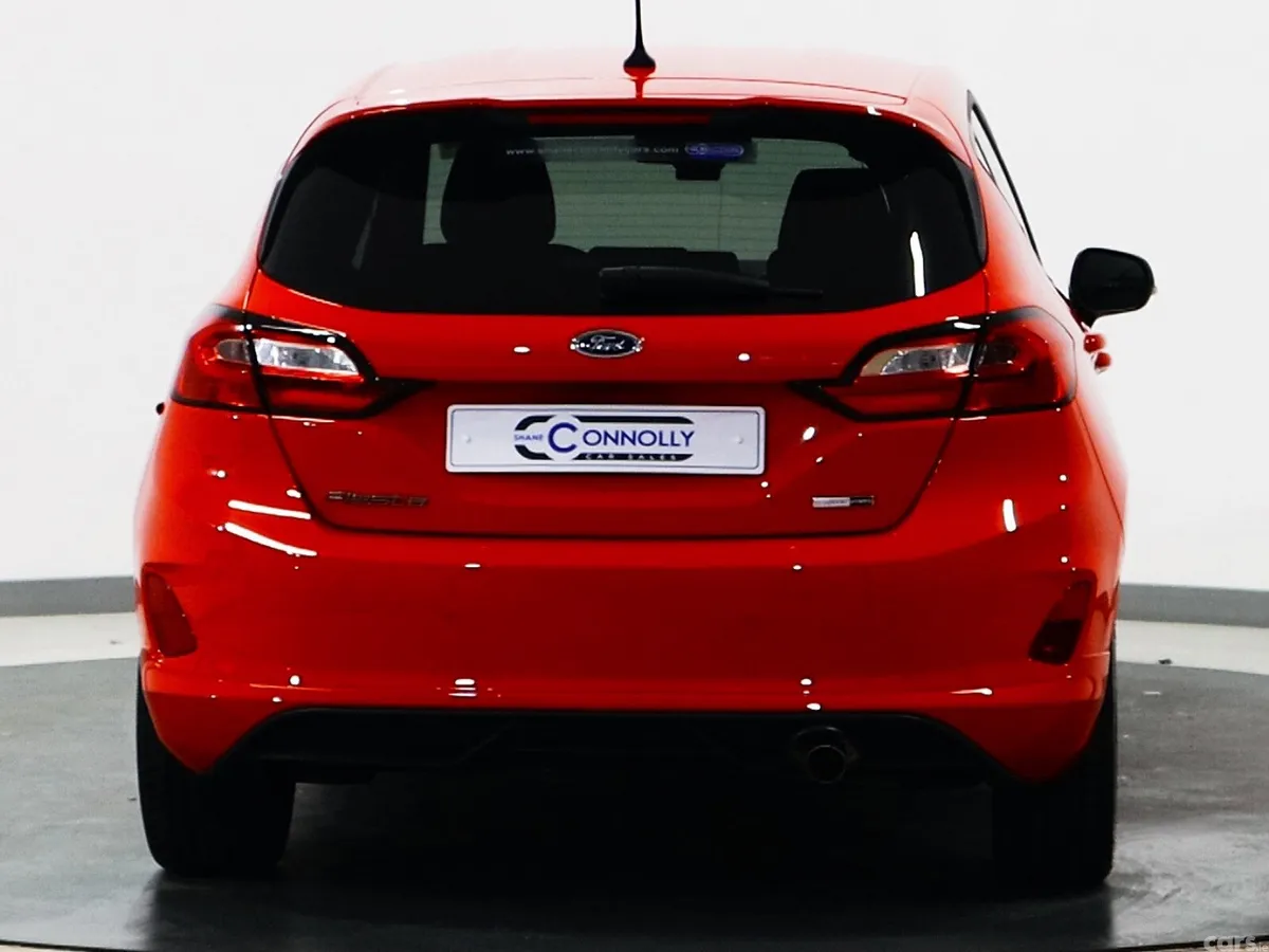 Ford Fiesta Hatchback, Petrol Hybrid, 2024, Red