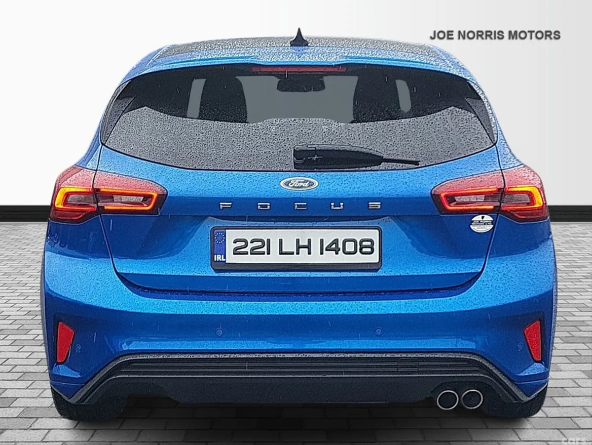 Ford Focus Hatchback, Diesel, 2022, Blue