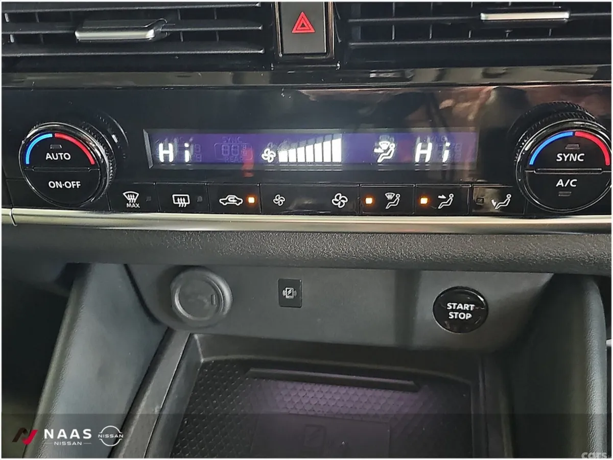 Nissan Qashqai MPV, Petrol Hybrid, 2025, Grey