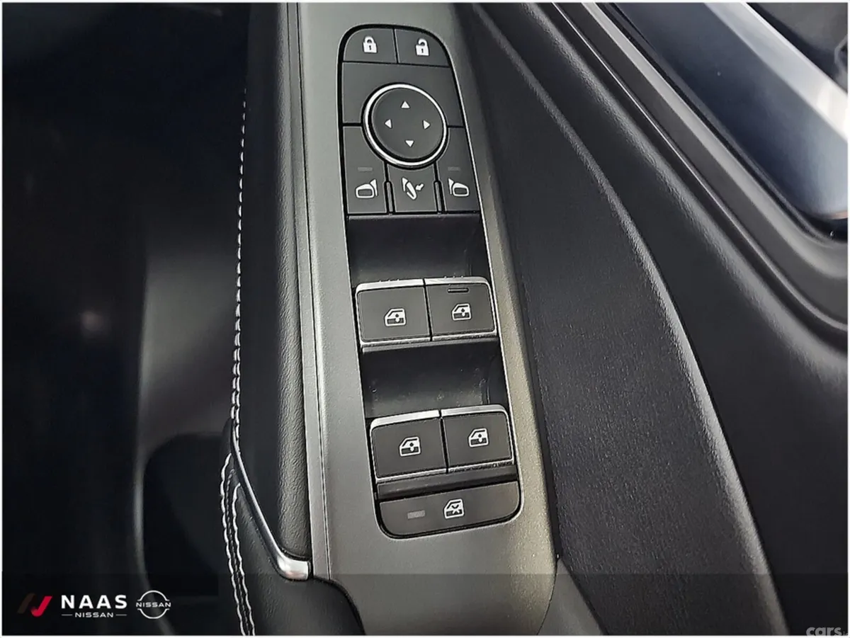 Nissan Qashqai MPV, Petrol Hybrid, 2025, Grey