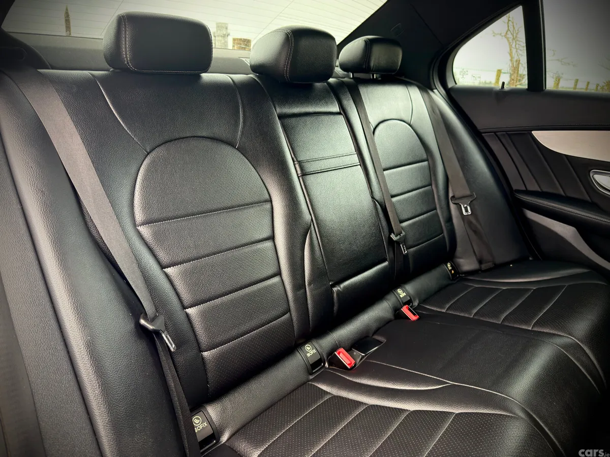 Mercedes-Benz C-Class Saloon, Diesel, 2015, Silver