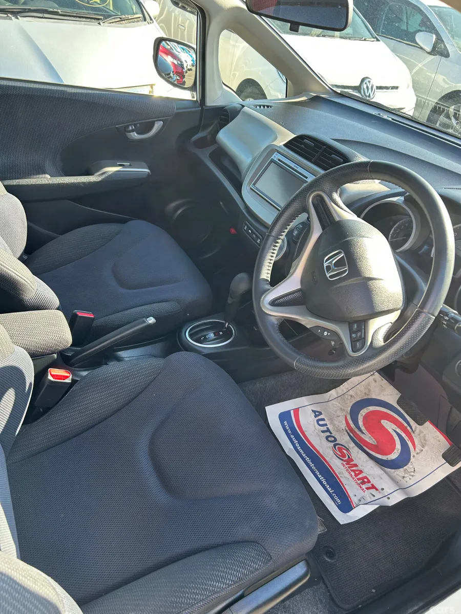 Honda Fit Hatchback, Petrol Hybrid, 2013, White