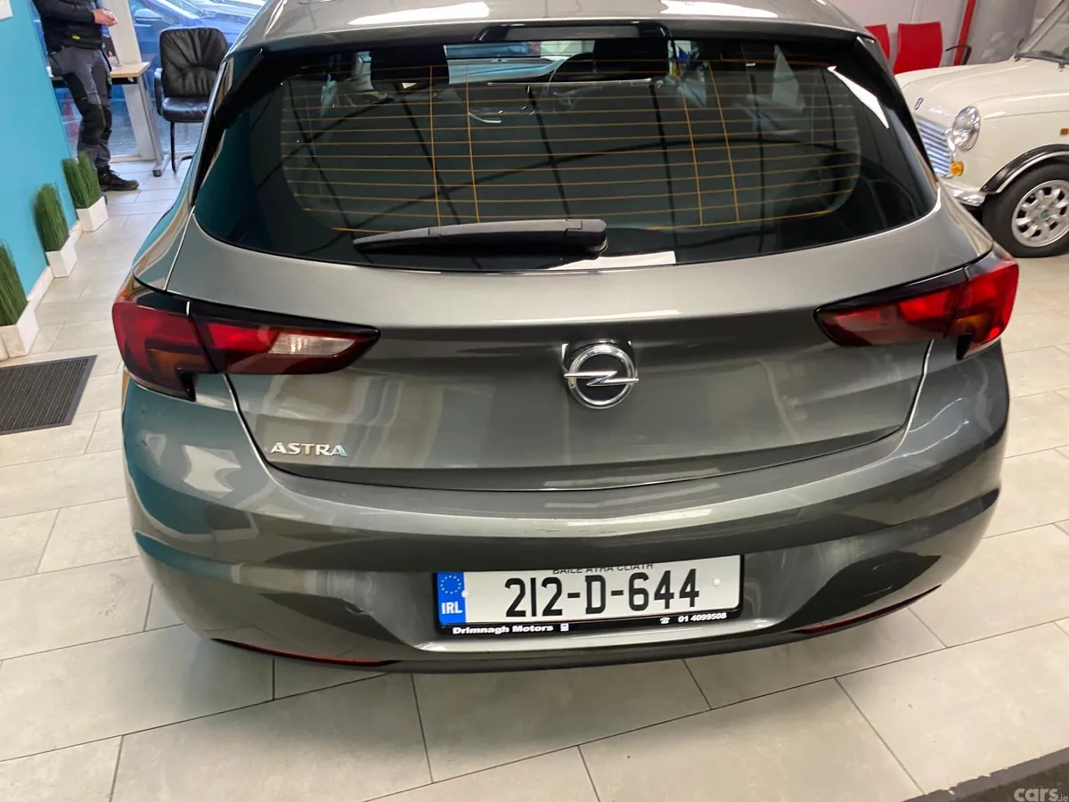 Opel Astra Hatchback, Diesel, 2021, Grey