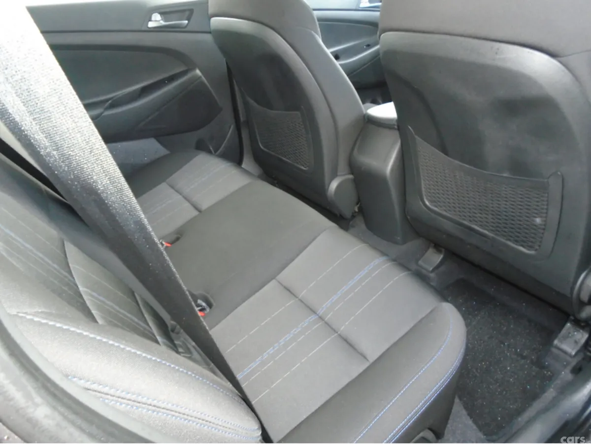 Hyundai Tucson SUV, Diesel, 2016, Red