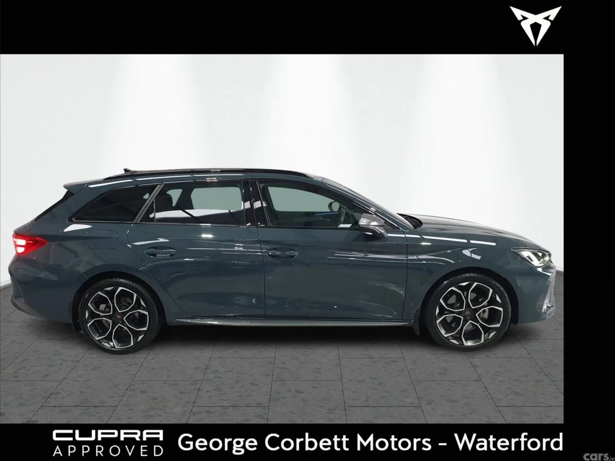 Cupra Leon Estate, Diesel, 2025, Blue