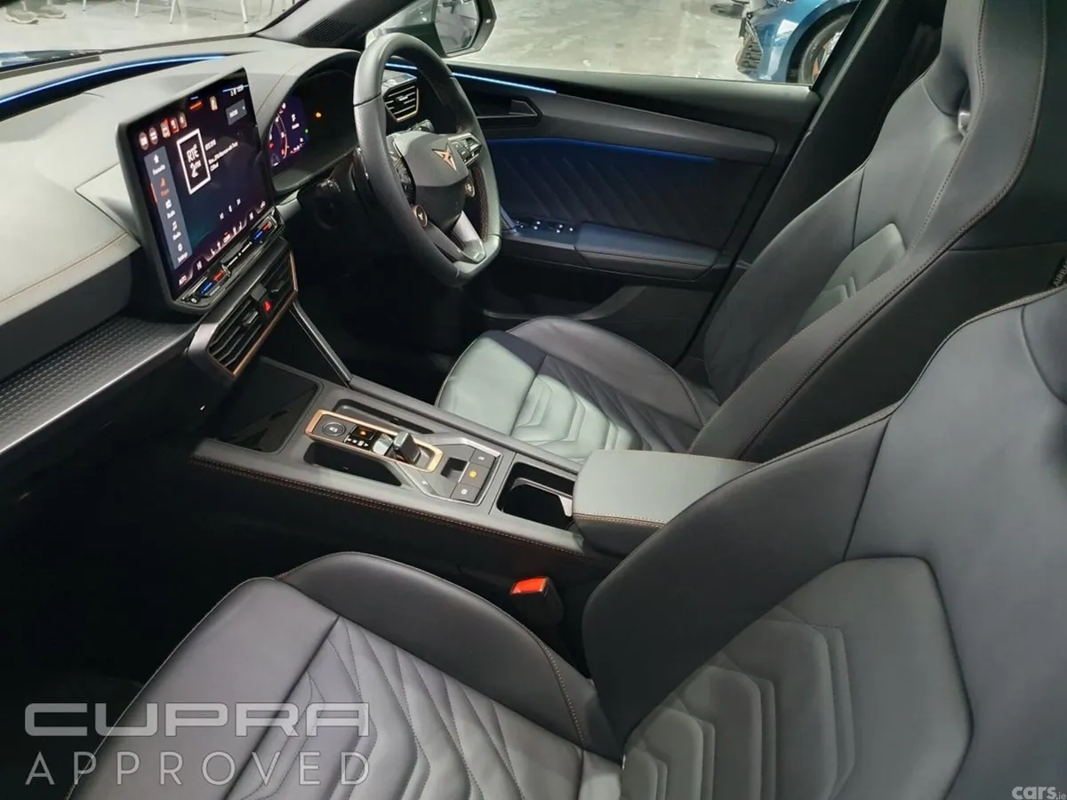 Cupra Leon Estate, Diesel, 2025, Blue
