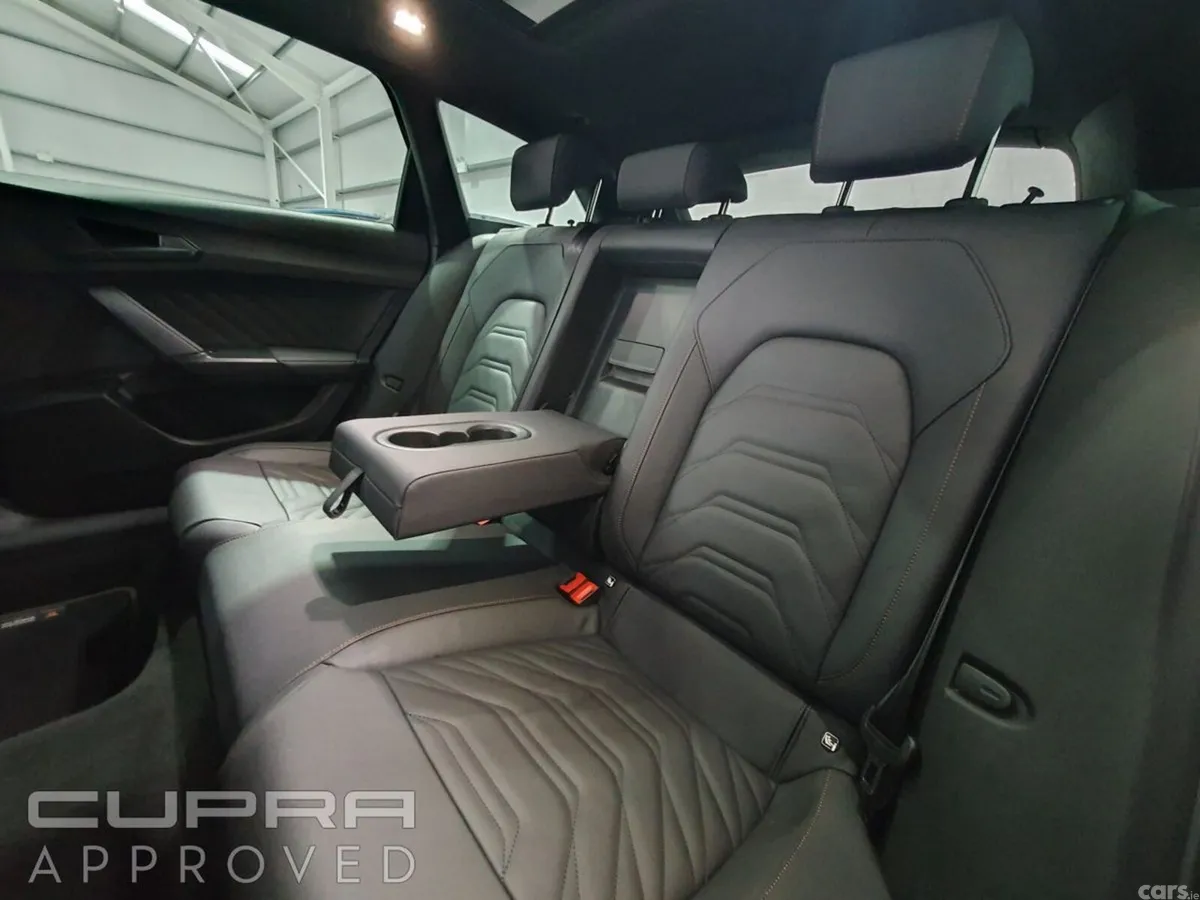 Cupra Leon Estate, Diesel, 2025, Blue