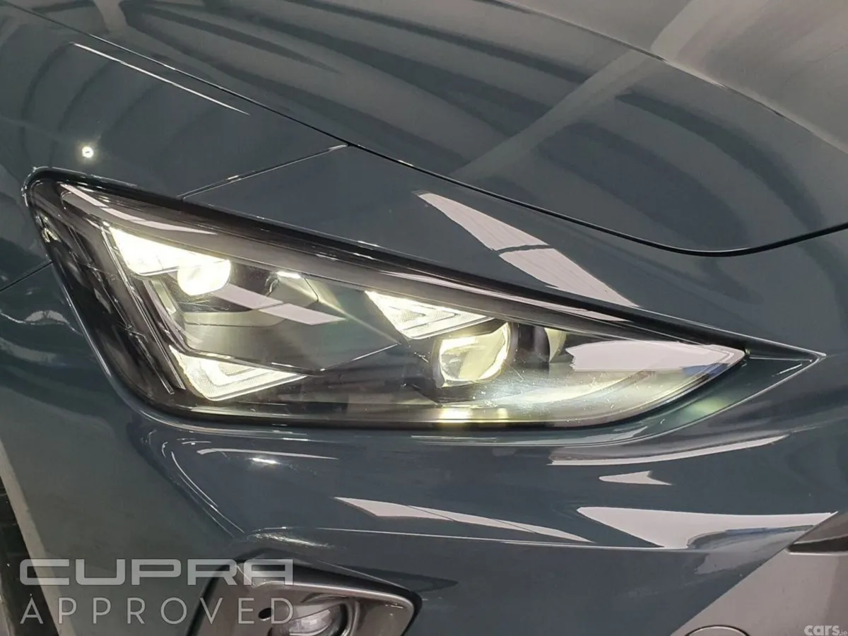 Cupra Leon Estate, Diesel, 2025, Blue
