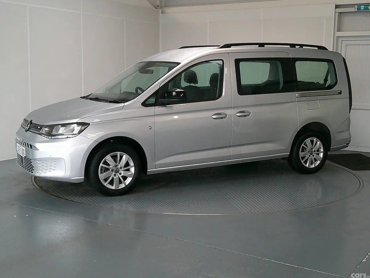 Volkswagen Caddy Maxi Life MPV, Diesel, 2023, Grey