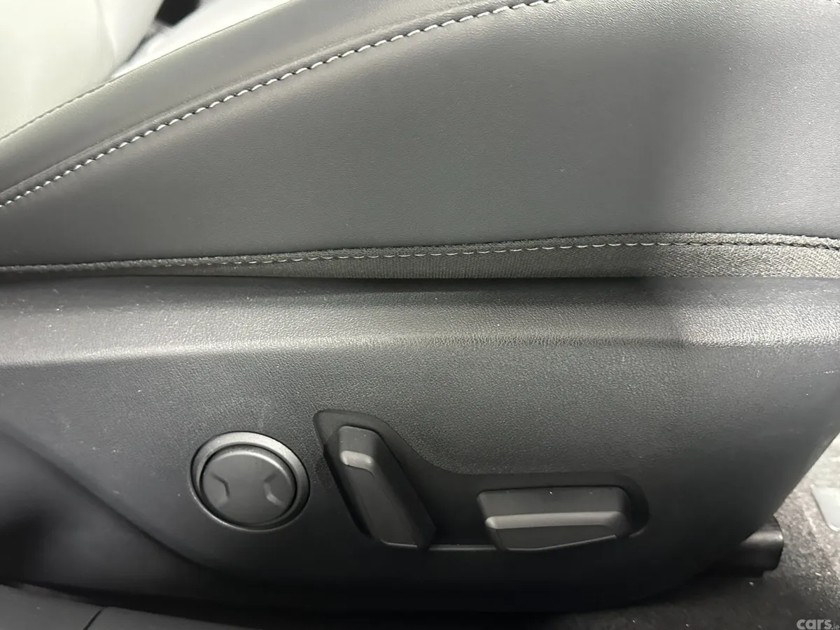 Kia K4 Hatchback, Petrol, 2026, Red