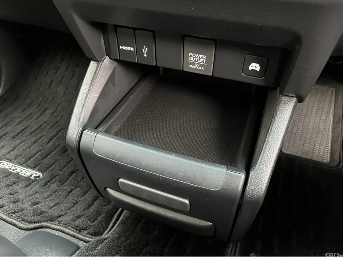 Honda Odyssey MPV, Petrol Hybrid, 2021, Black