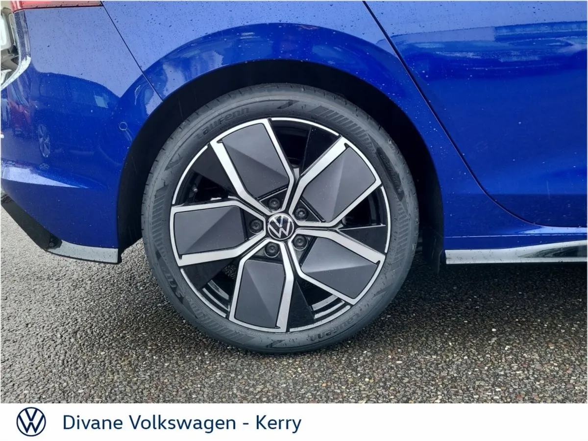 Volkswagen Golf Hatchback, Diesel, 2027, Blue
