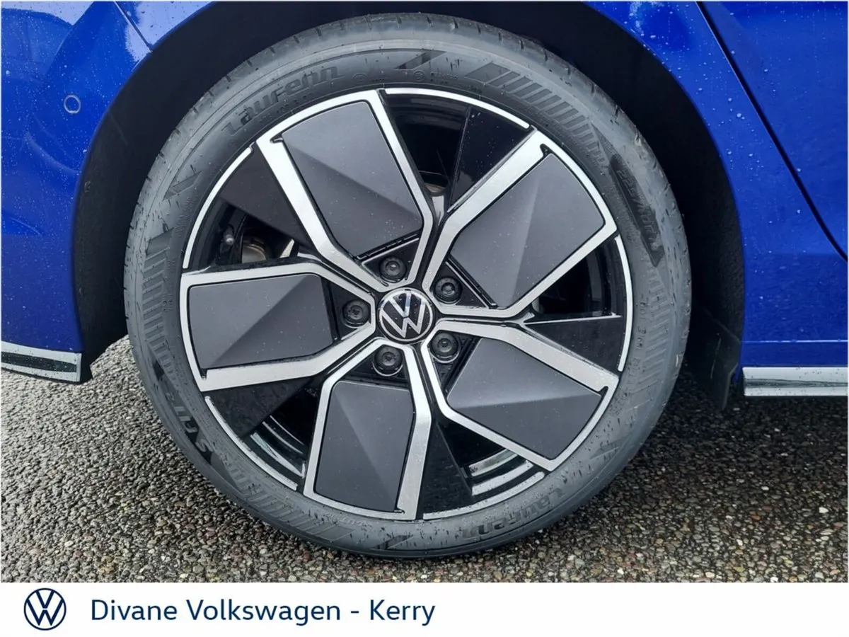Volkswagen Golf Hatchback, Diesel, 2027, Blue