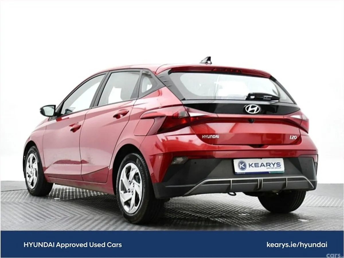 Hyundai i20 Hatchback, Petrol, 2024, Red