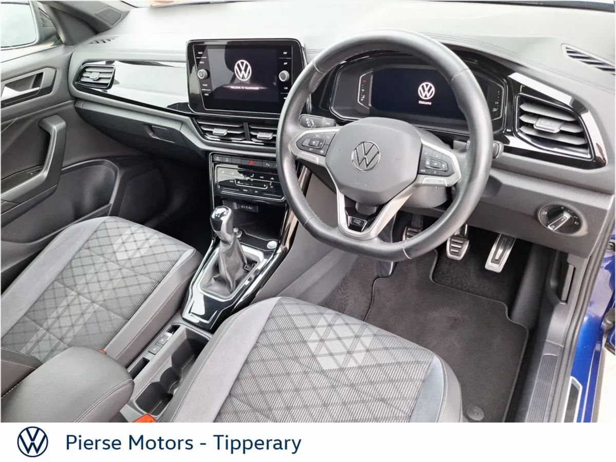 Volkswagen T-Roc SUV, Diesel, 2023, Blue