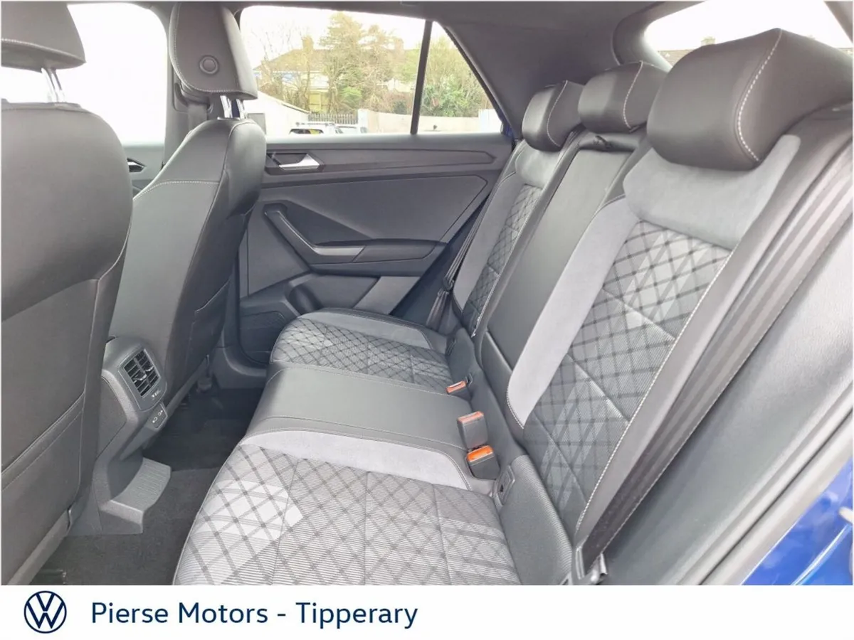 Volkswagen T-Roc SUV, Diesel, 2023, Blue