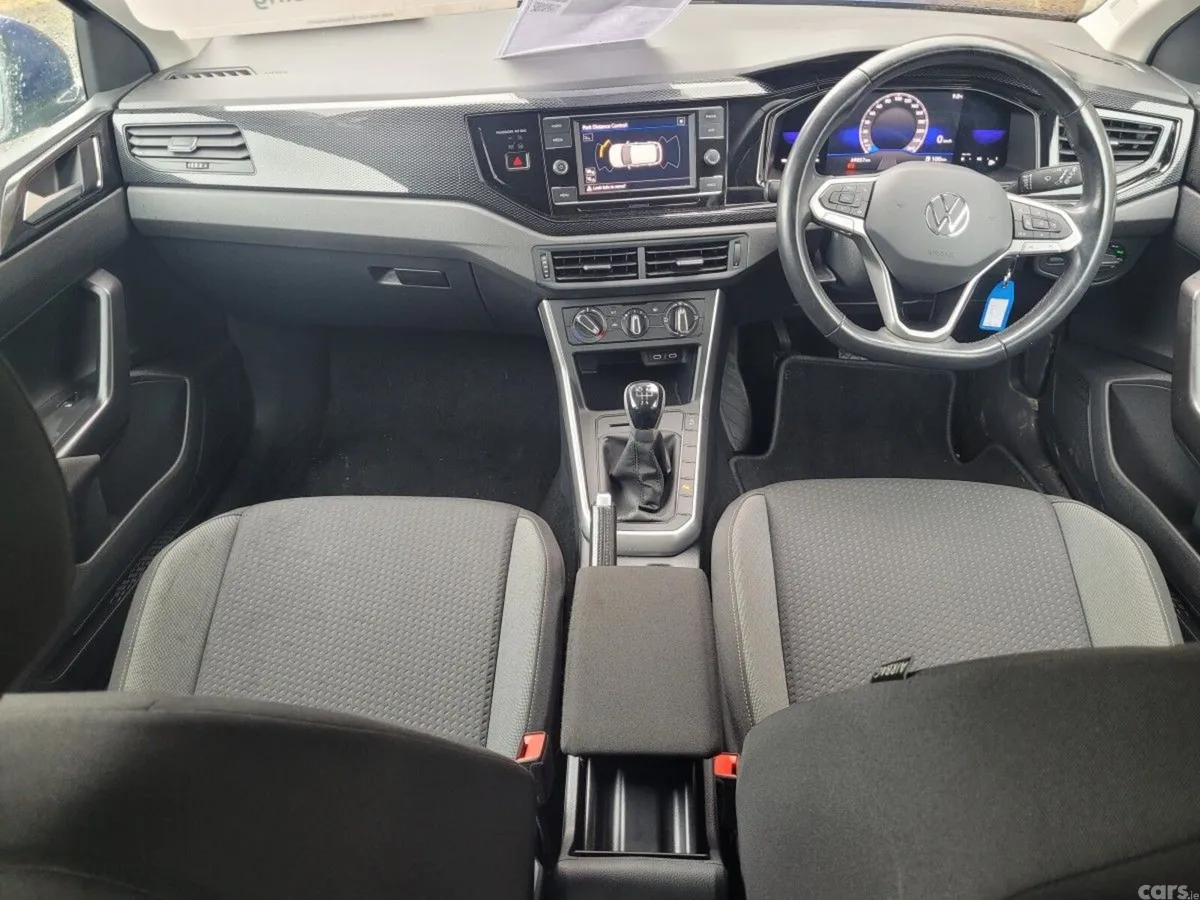 Volkswagen Taigo SUV, Petrol, 2022, Blue