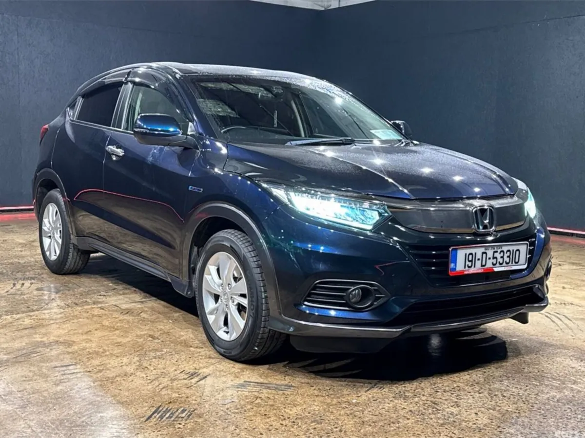 Honda Vezel SUV, Petrol Hybrid, 2019, Blue