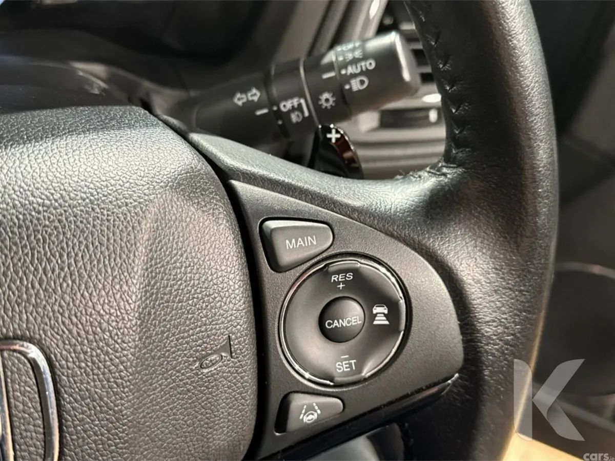 Honda Vezel SUV, Petrol Hybrid, 2019, Blue