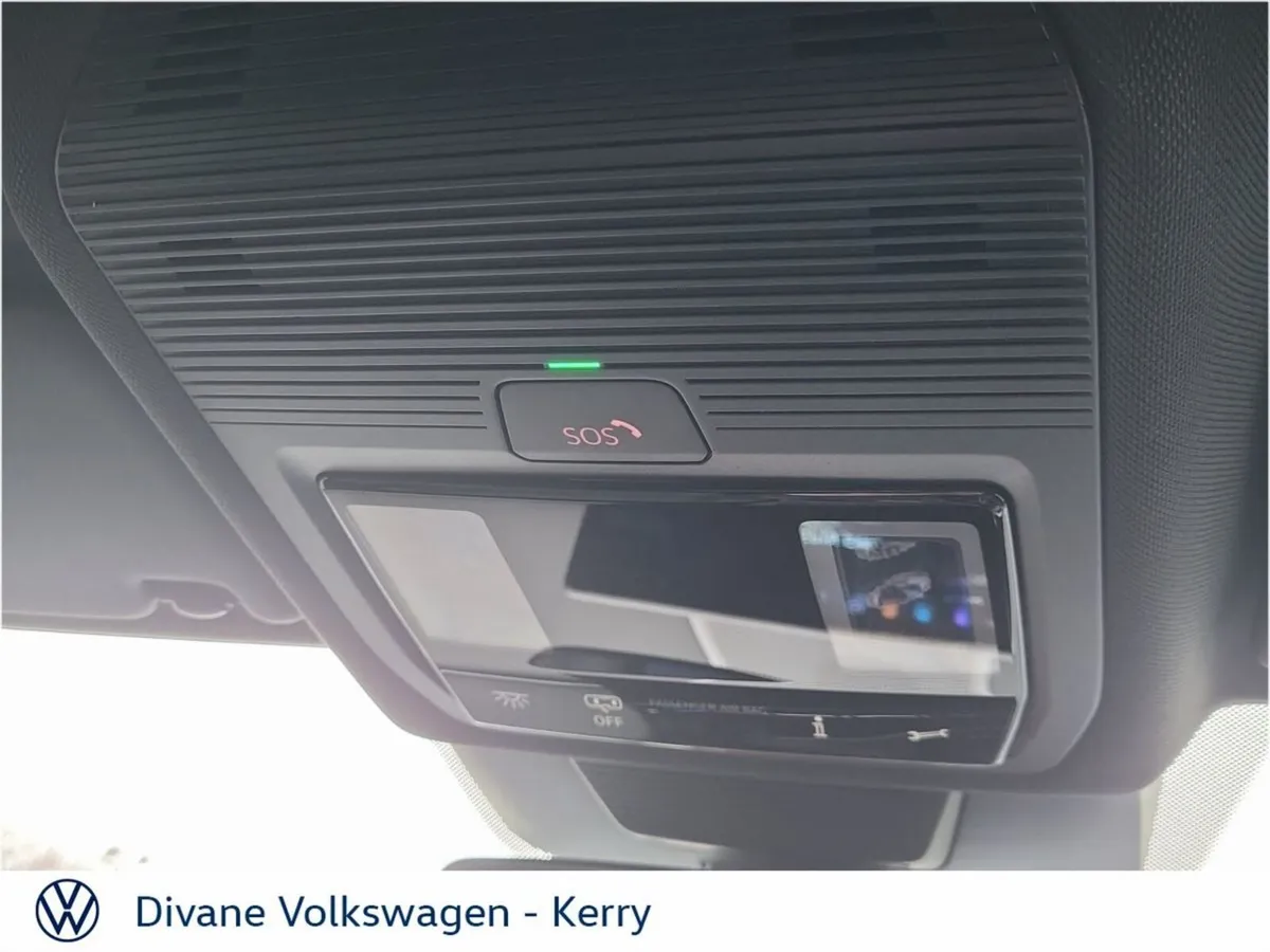 Volkswagen T-Roc SUV, Petrol, 2027, Blue