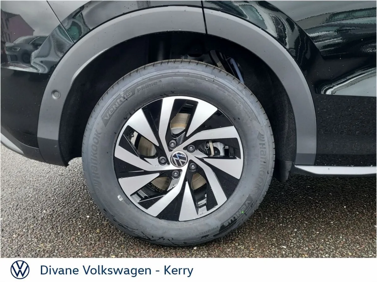 Volkswagen T-Roc SUV, Petrol Hybrid, 2027, Black