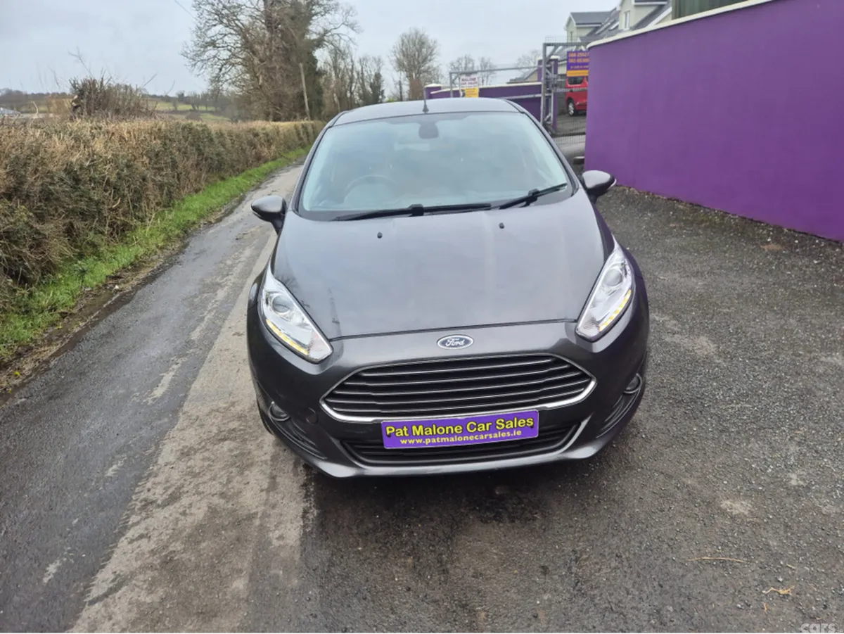 Ford Fiesta Hatchback, Diesel, 2016, Grey