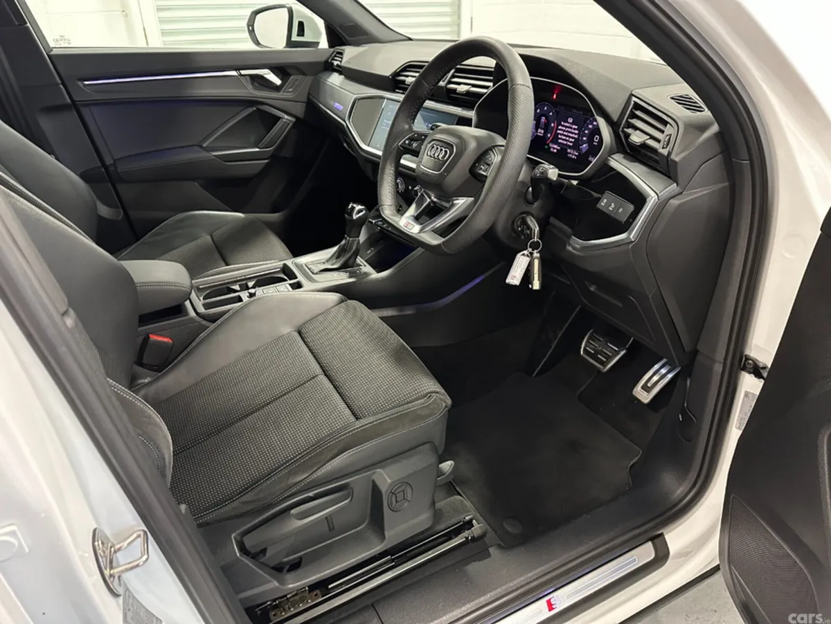 Audi Q3 SUV, Diesel, 2019, White
