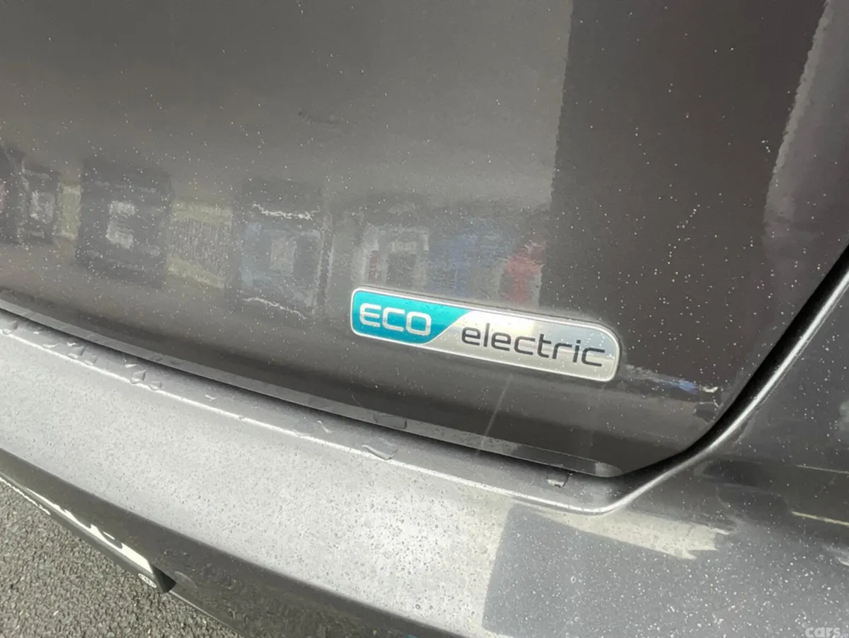Kia e-Niro SUV, Electric, 2020, Grey