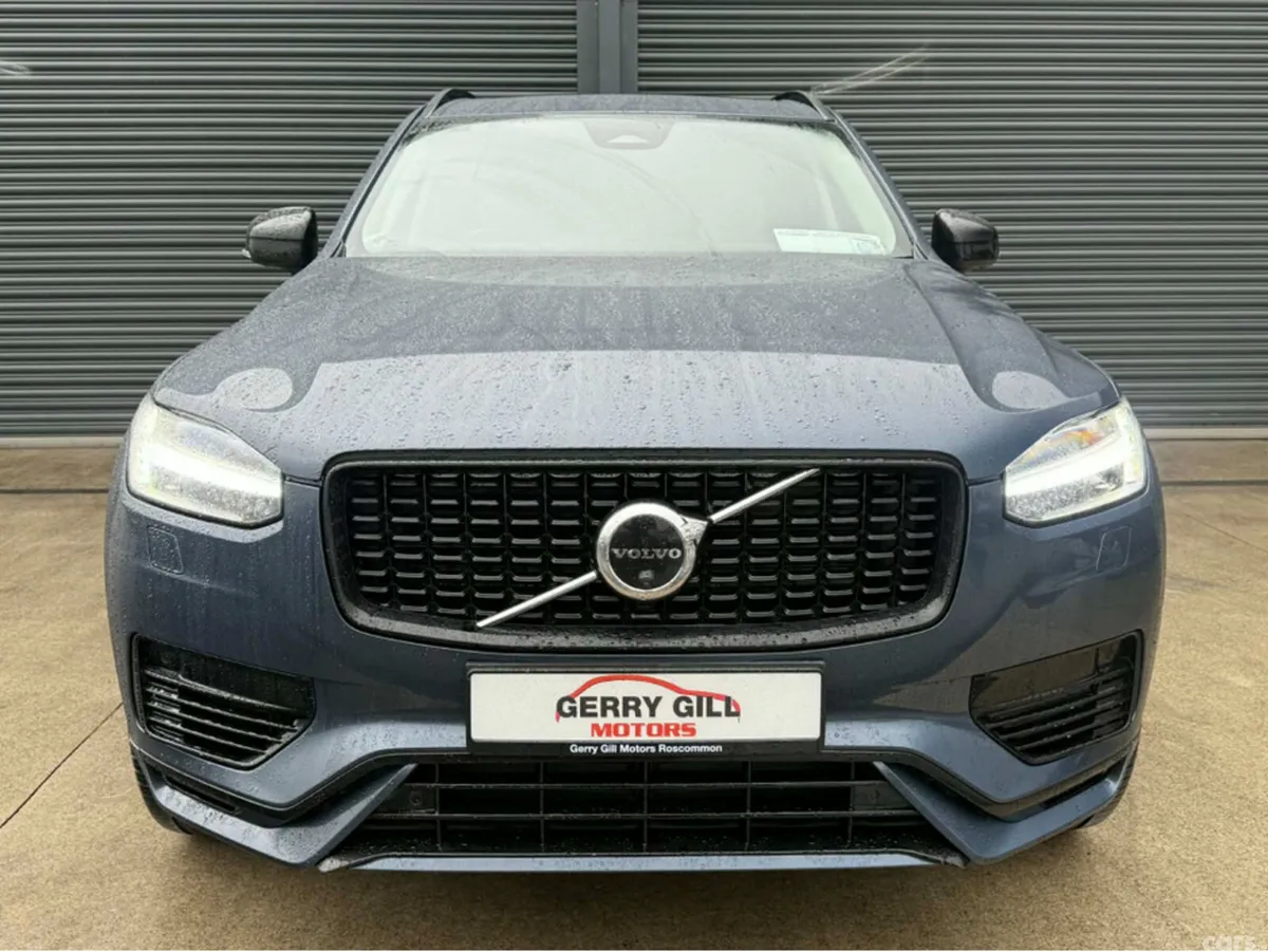 Volvo XC90 MPV, Petrol Plug-in Hybrid, 2023, Blue