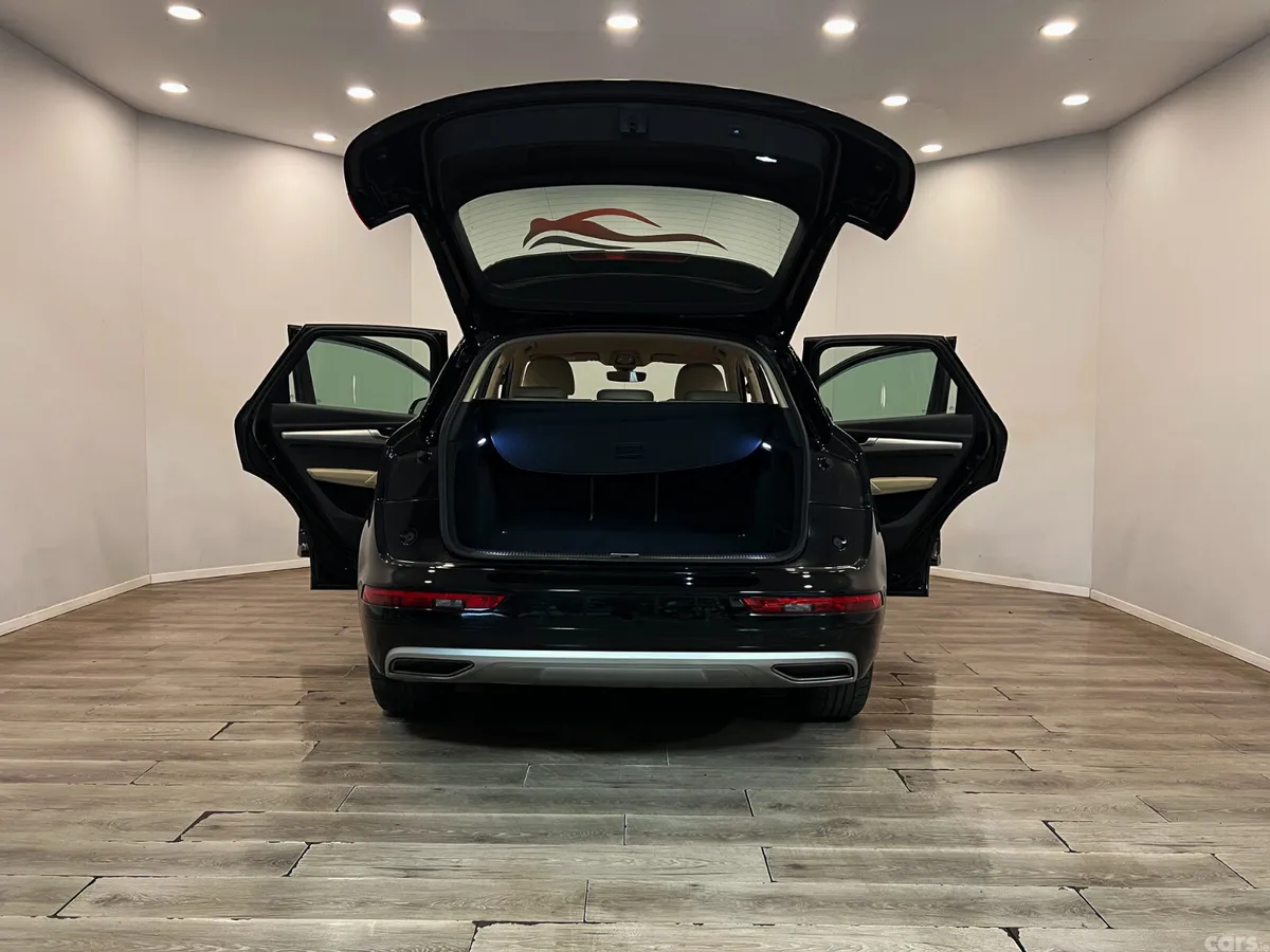 Audi Q5 SUV, Diesel, 2018, Black