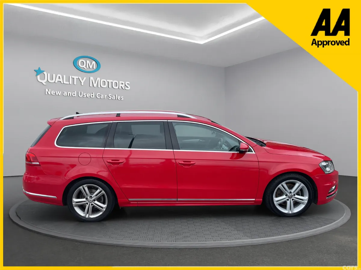 Volkswagen Passat Estate, Petrol, 2015, Red