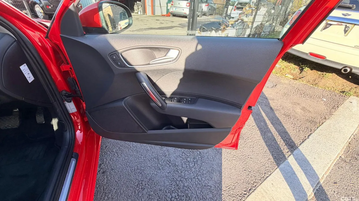 Audi A1 Hatchback, Petrol, 2014, Red