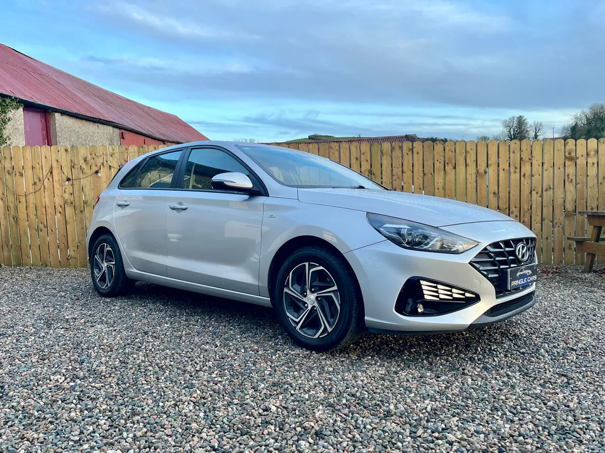Hyundai i30 Hatchback, Diesel Hybrid, 2021, Silver
