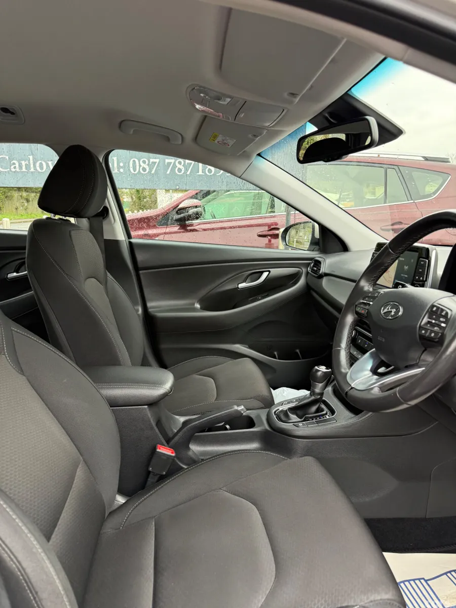 Hyundai i30 Estate, Petrol, 2018, Beige