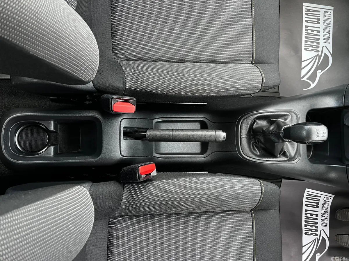Citroen C3 Hatchback, Petrol, 2019, White
