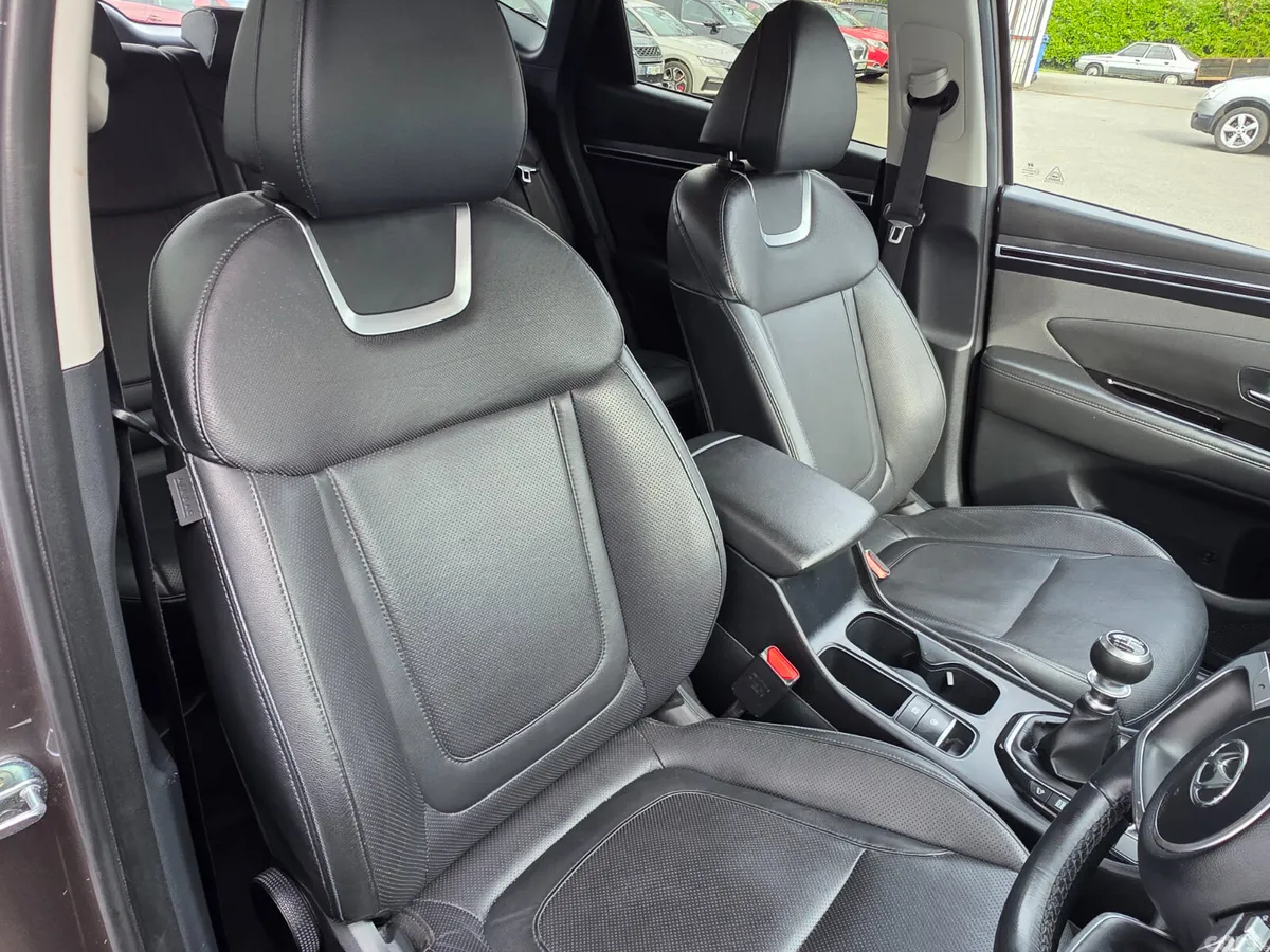Hyundai Tucson SUV, Diesel, 2022, Brown