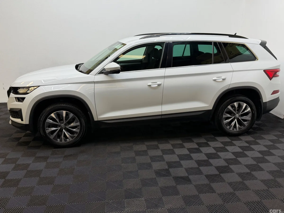 Skoda Kodiaq SUV, Diesel, 2023, White