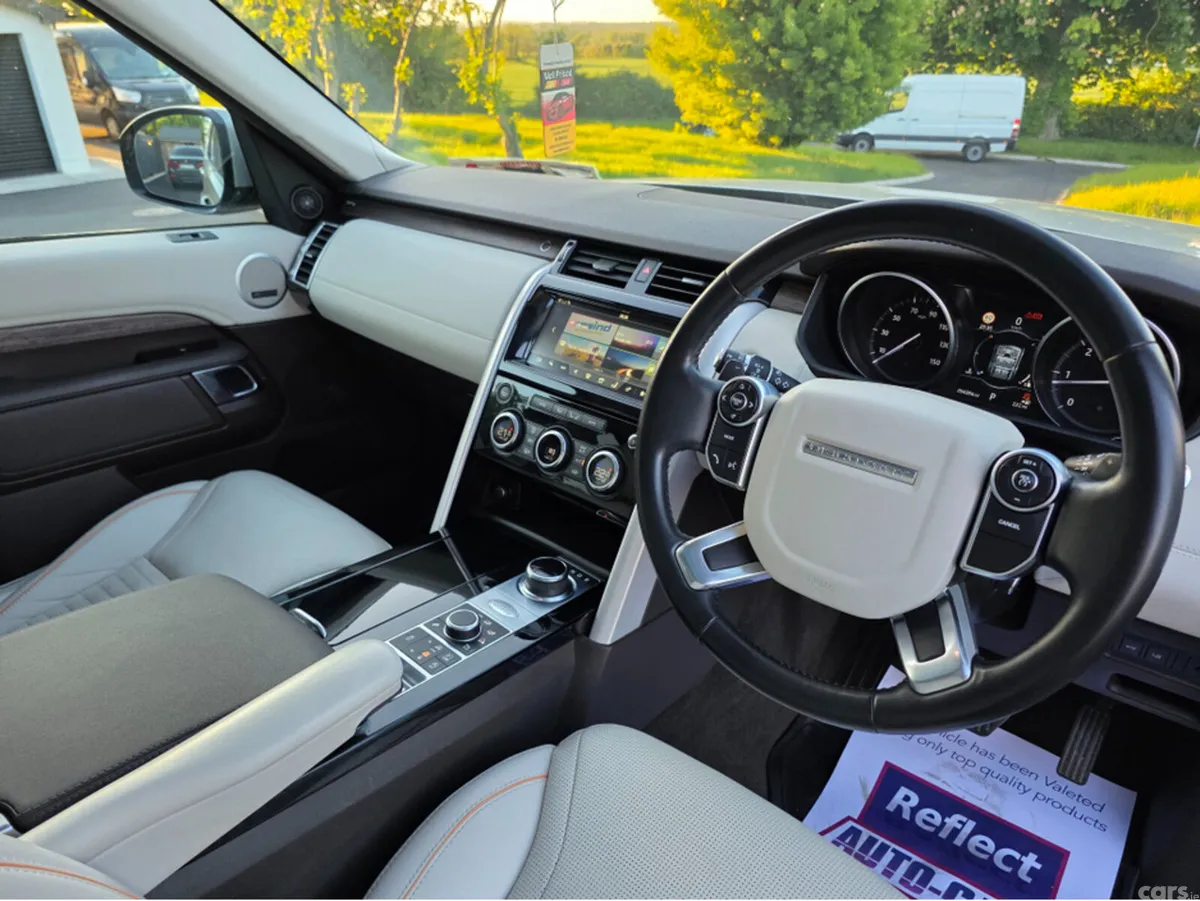 Land Rover Discovery SUV, Diesel, 2017, Gold
