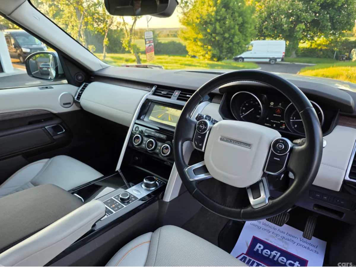 Land Rover Discovery SUV, Diesel, 2017, Gold