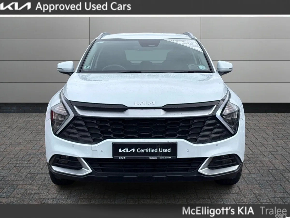 Kia Sportage MPV, Diesel, 2024, White