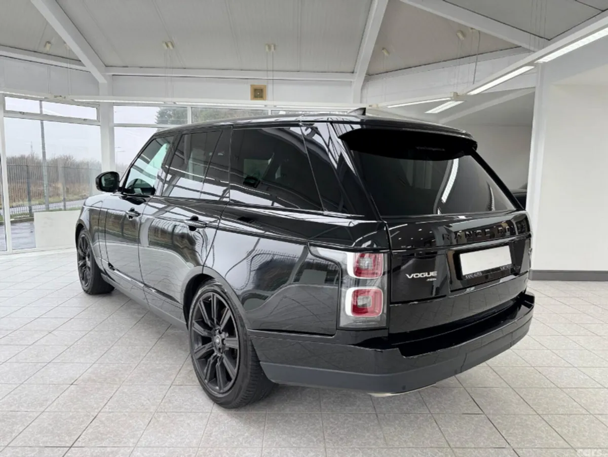Land Rover Range Rover Estate, Petrol Plug-in Hybrid, 2019, Black