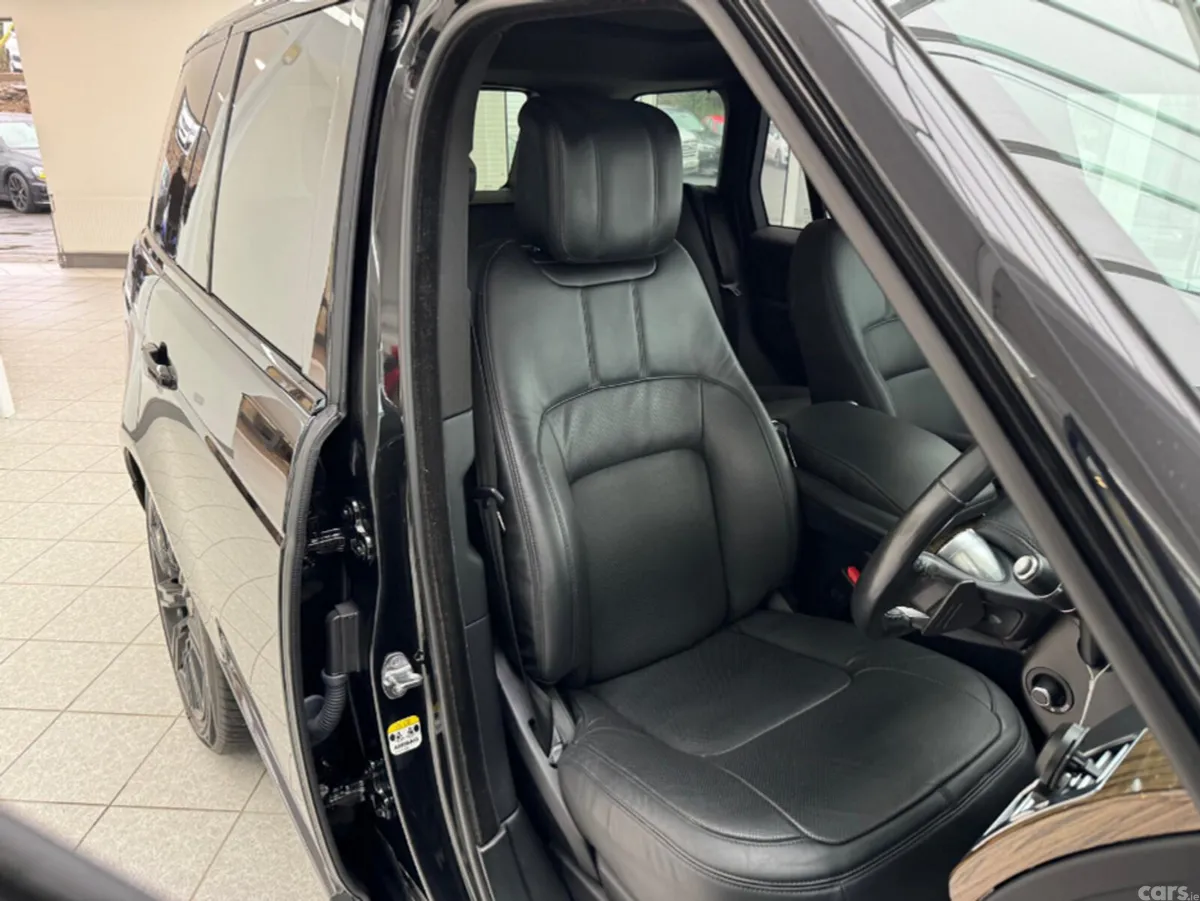 Land Rover Range Rover Estate, Petrol Plug-in Hybrid, 2019, Black
