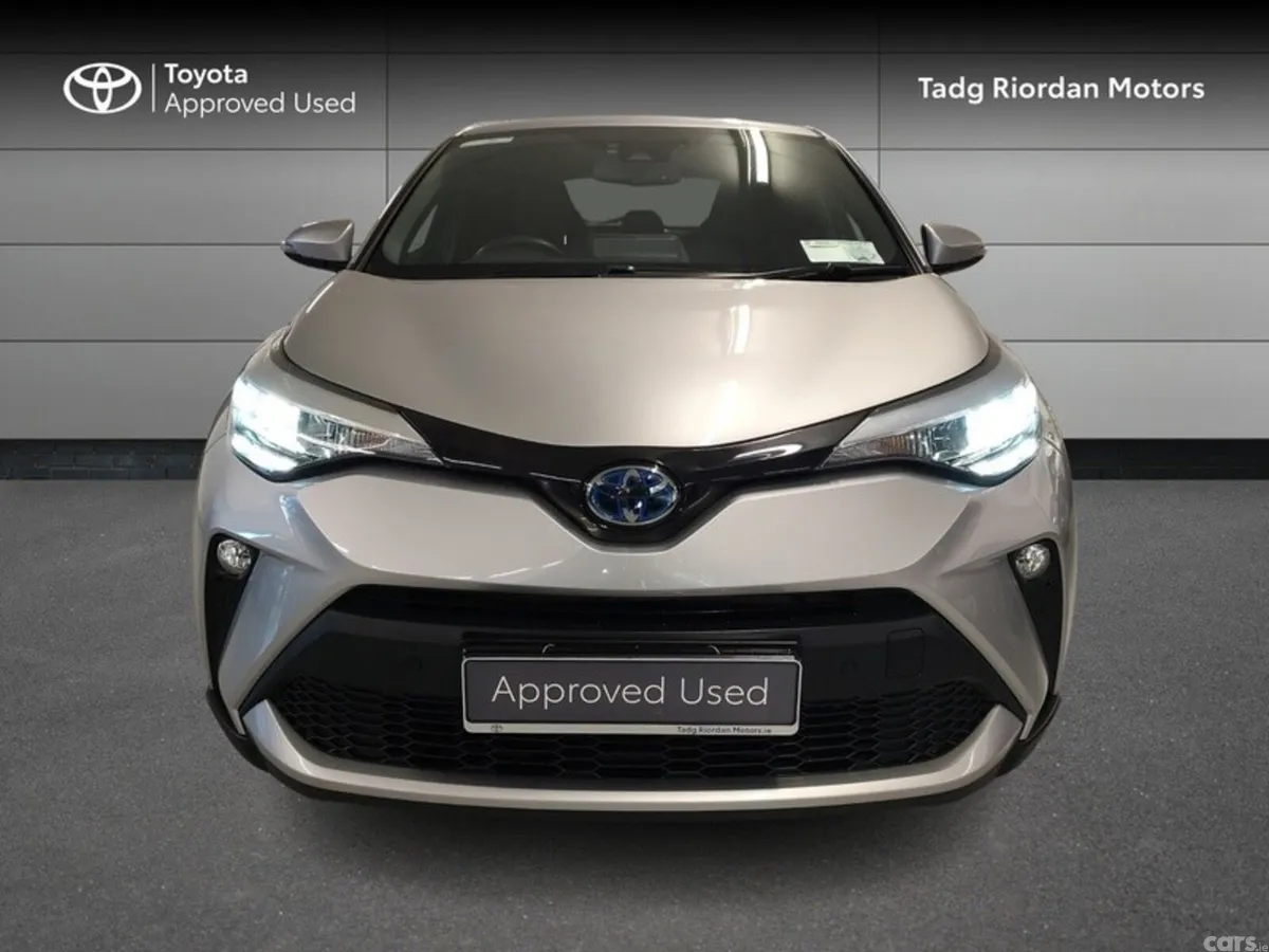 Toyota C-HR SUV, Petrol Hybrid, 2023, Grey