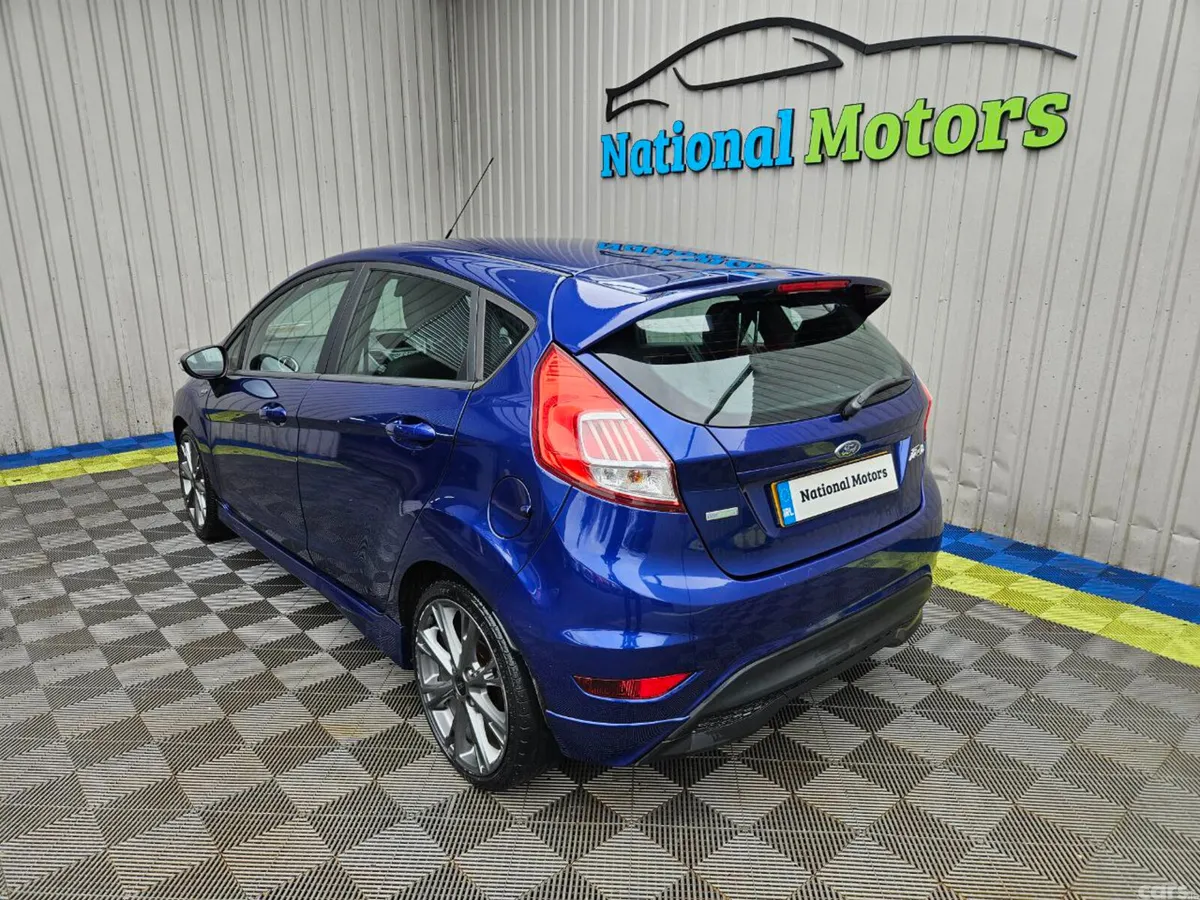Ford Fiesta Hatchback, Petrol, 2017, Blue