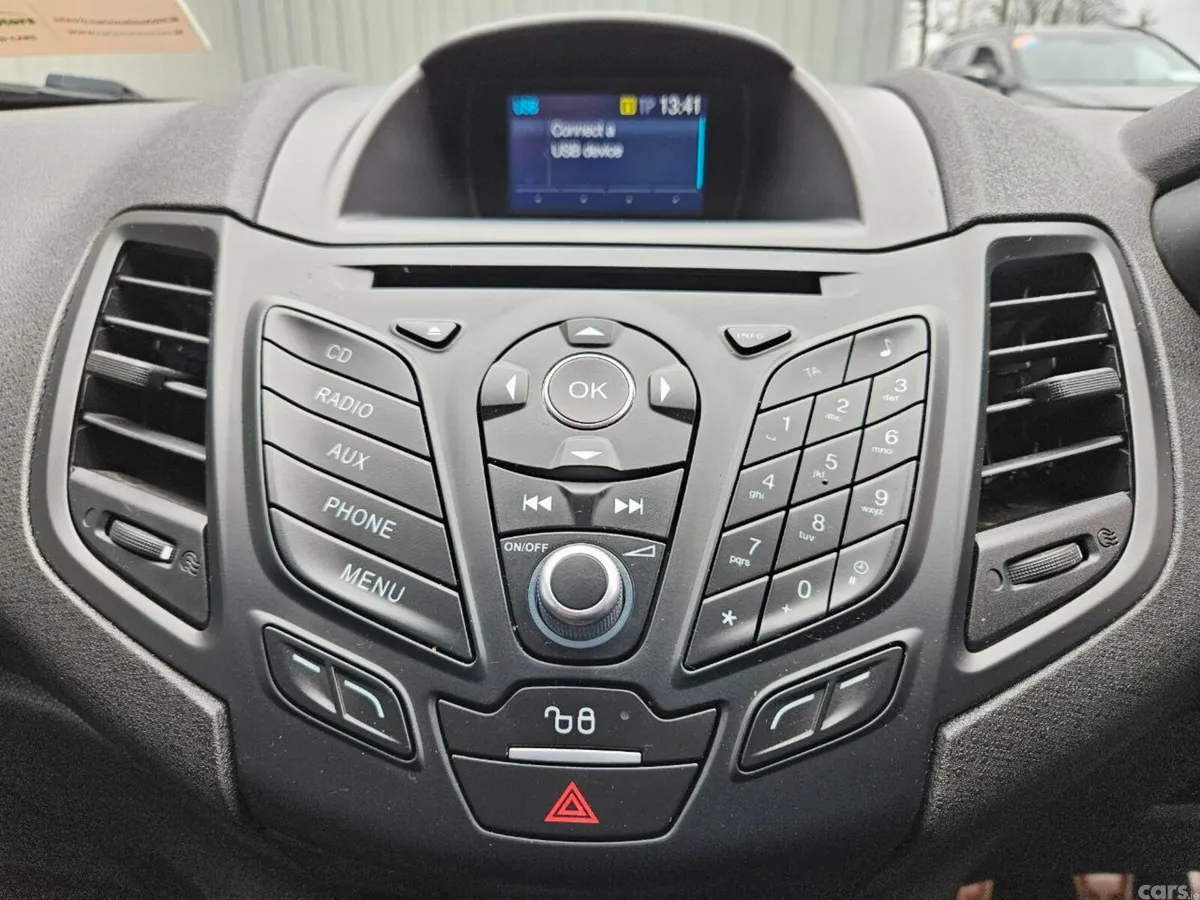 Ford Fiesta Hatchback, Petrol, 2017, Blue