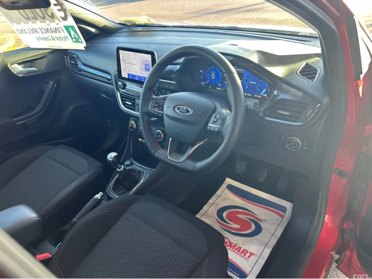 Ford Puma MPV, Petrol Hybrid, 2023, Red